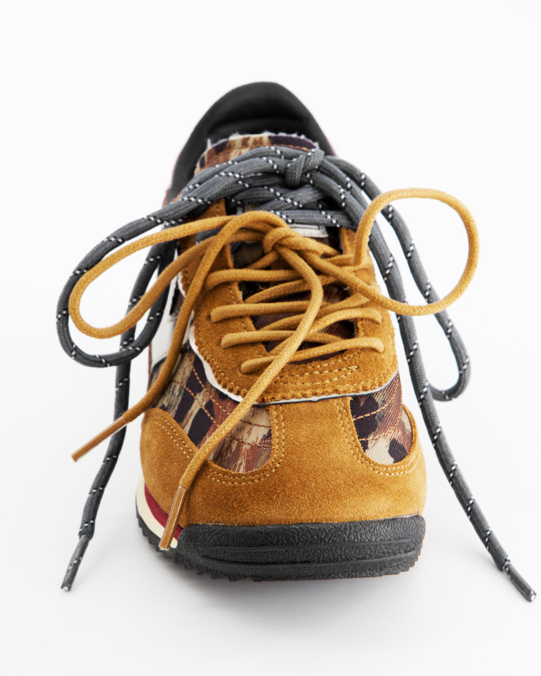 Zapatillas Retro Mostaza - Victoria