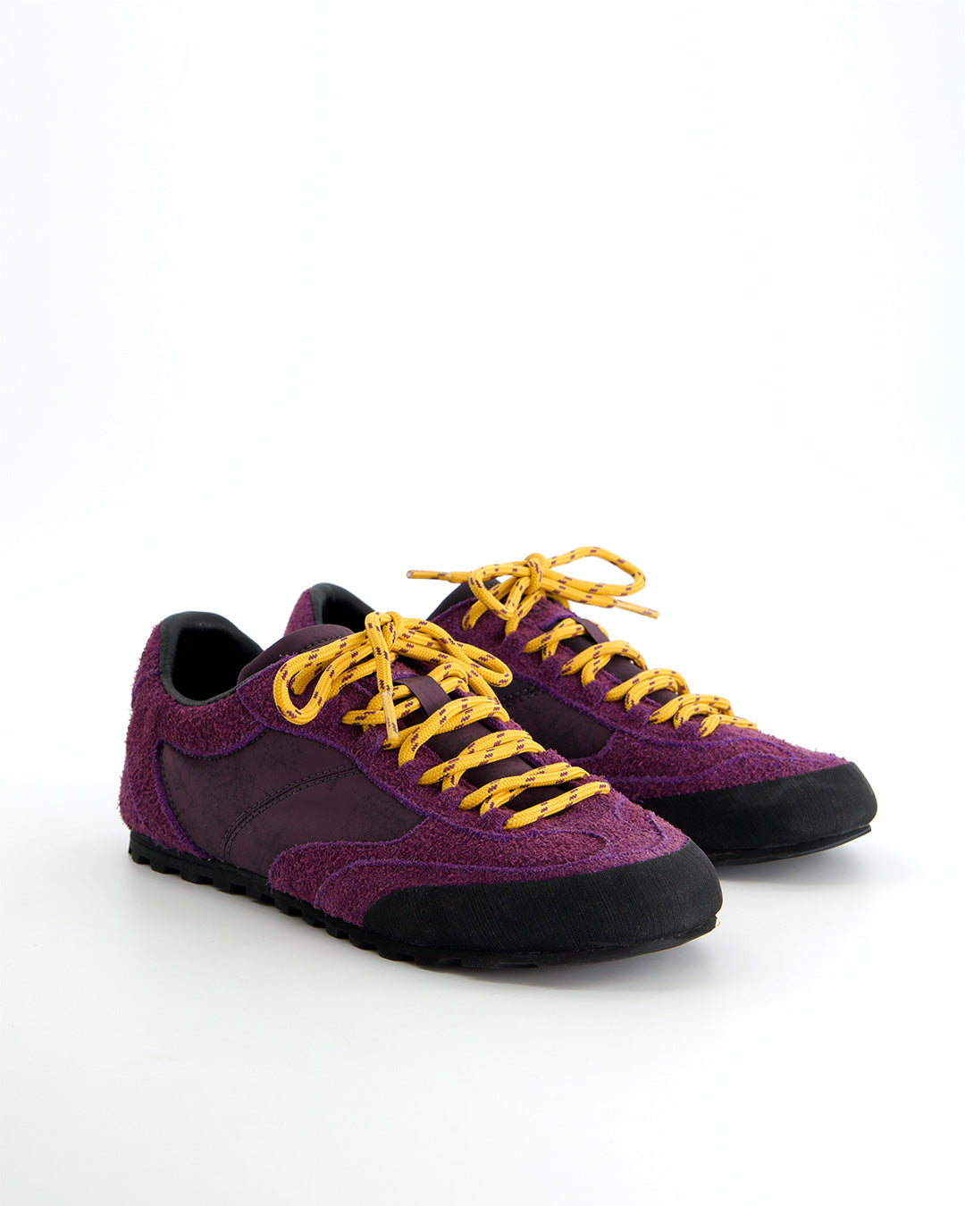 Zapatillas Retro Morado con Cordones Amarillos - Nepal