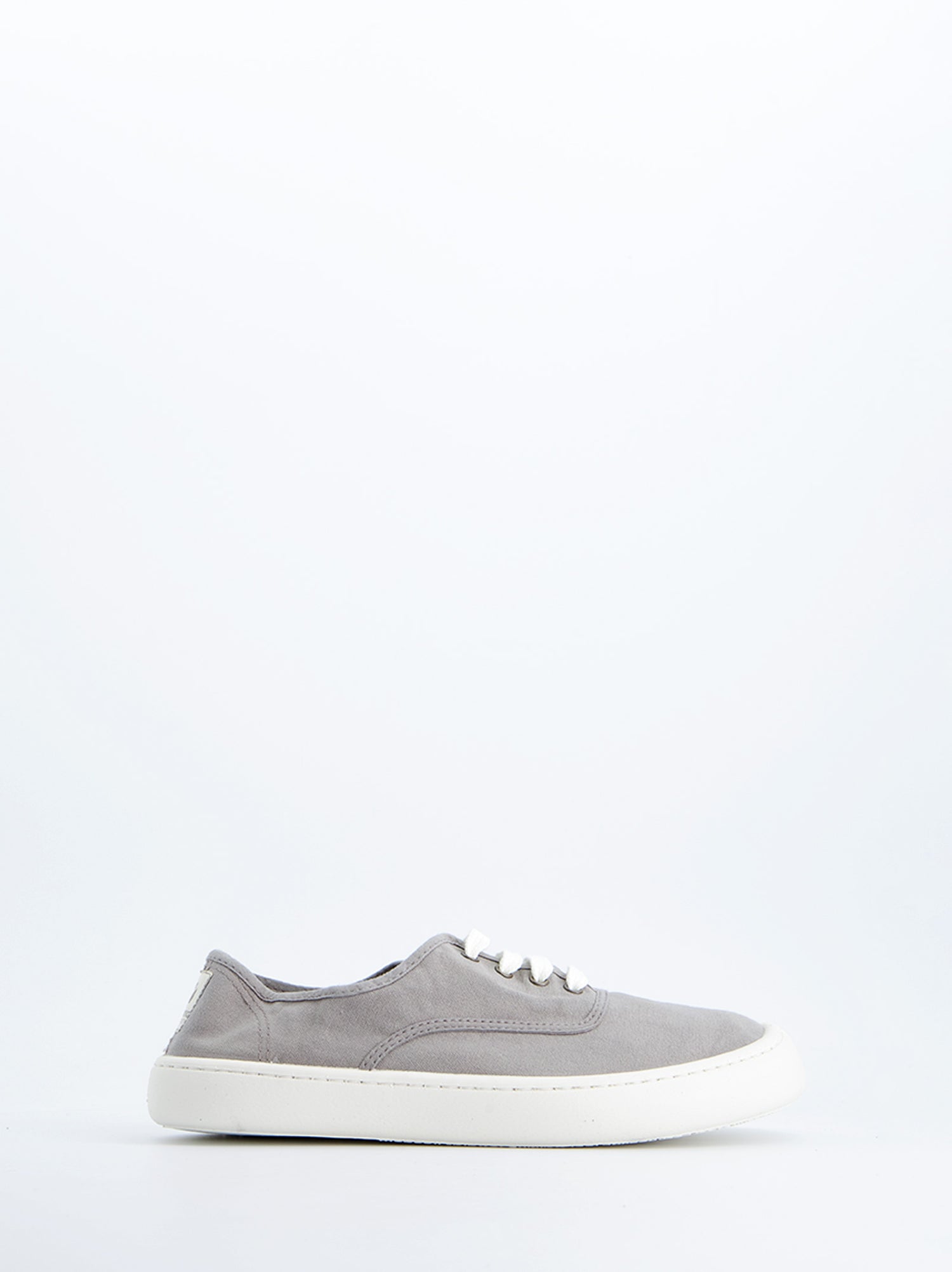 Victoria Barefoot Grey Sneakers