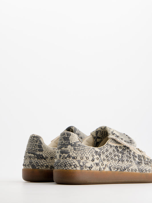 Zapatillas animal print con ojales metálicos Chile