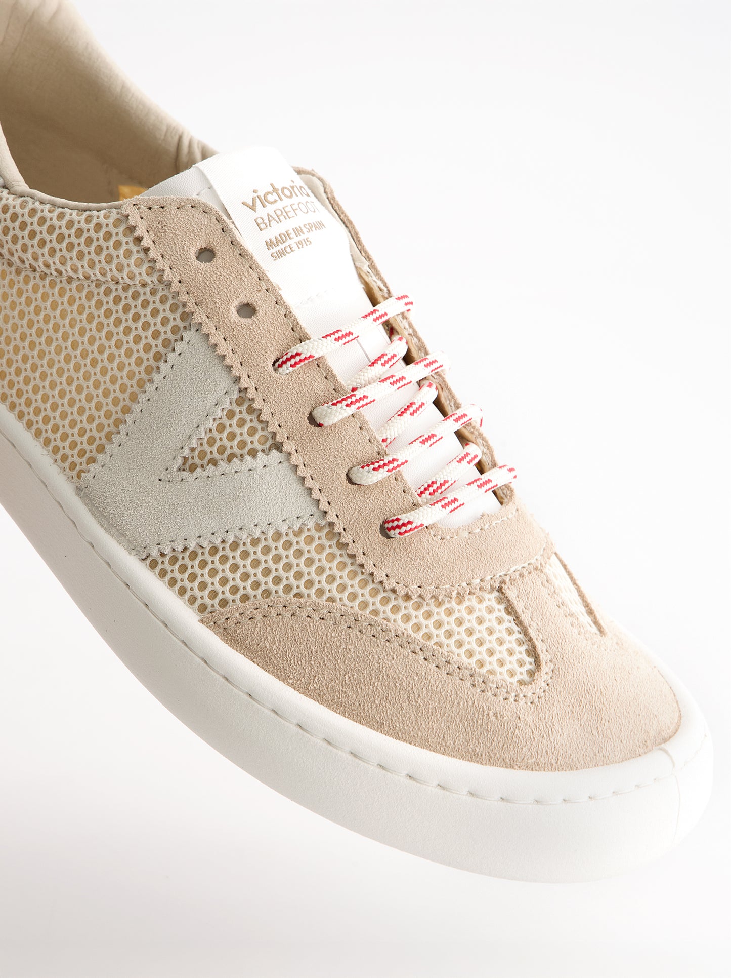 Zapatillas barefoot en ante y rejilla - Victoria Olmo