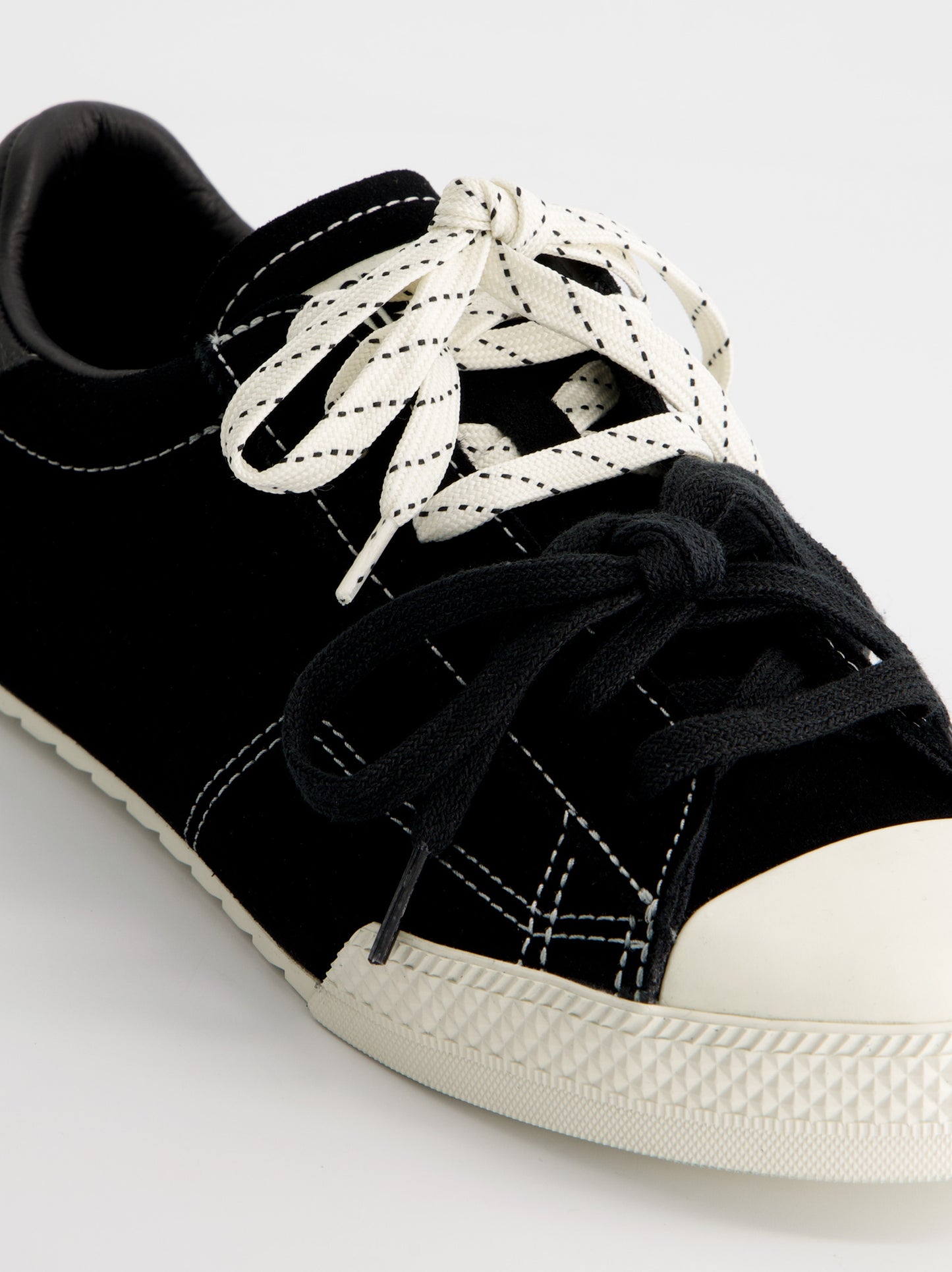 Converse Chuck Taylor Lo - Zapatillas de ante con doble cordón