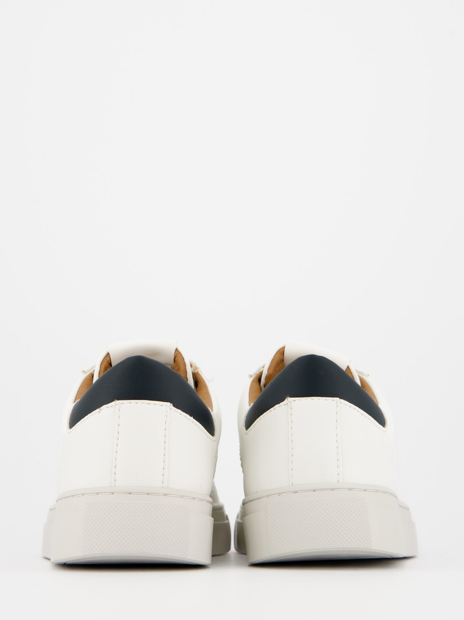 Zapatillas de piel con detalles en ante de Pepe Jeans