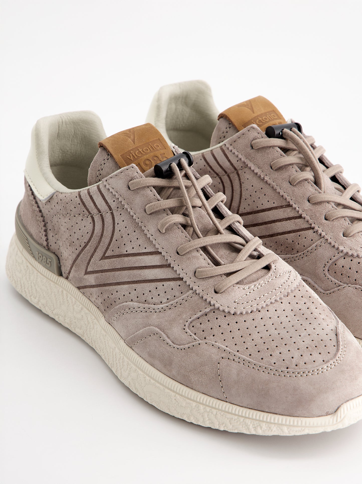 Zapatillas deportivas en ante - Victoria Anima