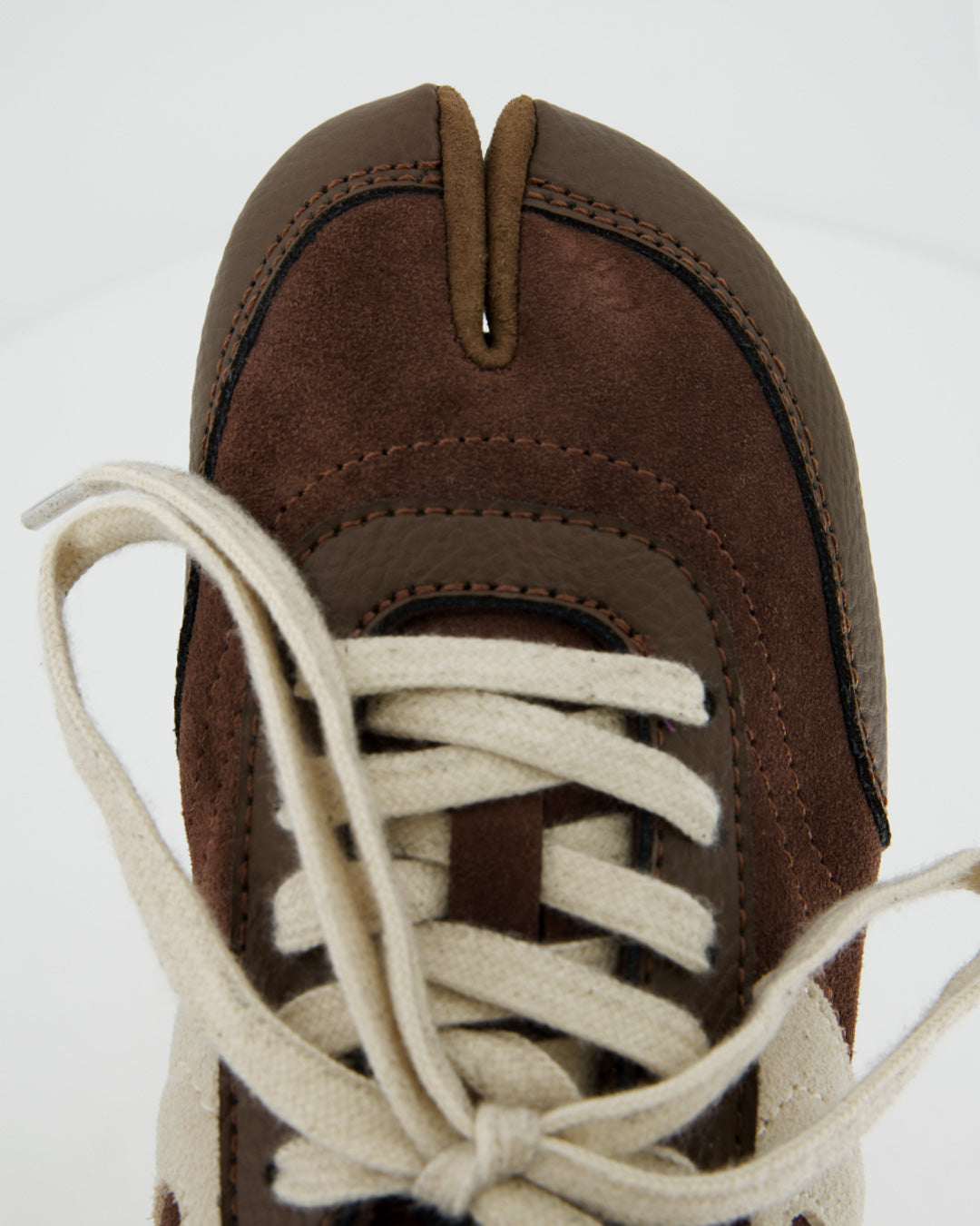 Brown tabi sneakers - Heiwa