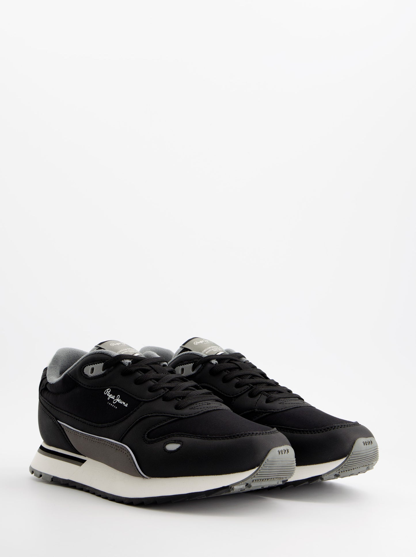 Zapatillas negras de hombre - Pepe Jeans Bexley W25