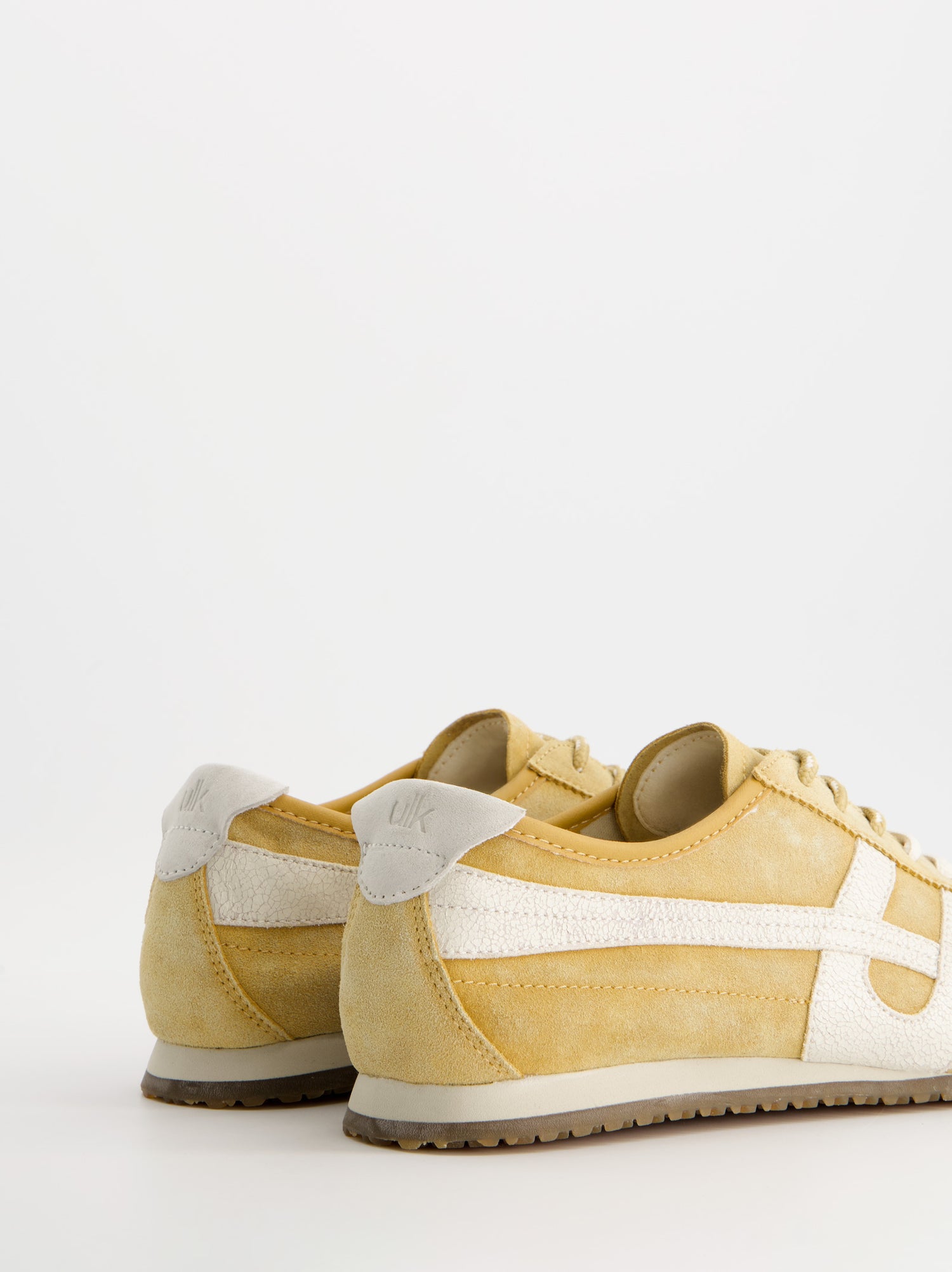 Men's retro yellow suede sneakers - Onix