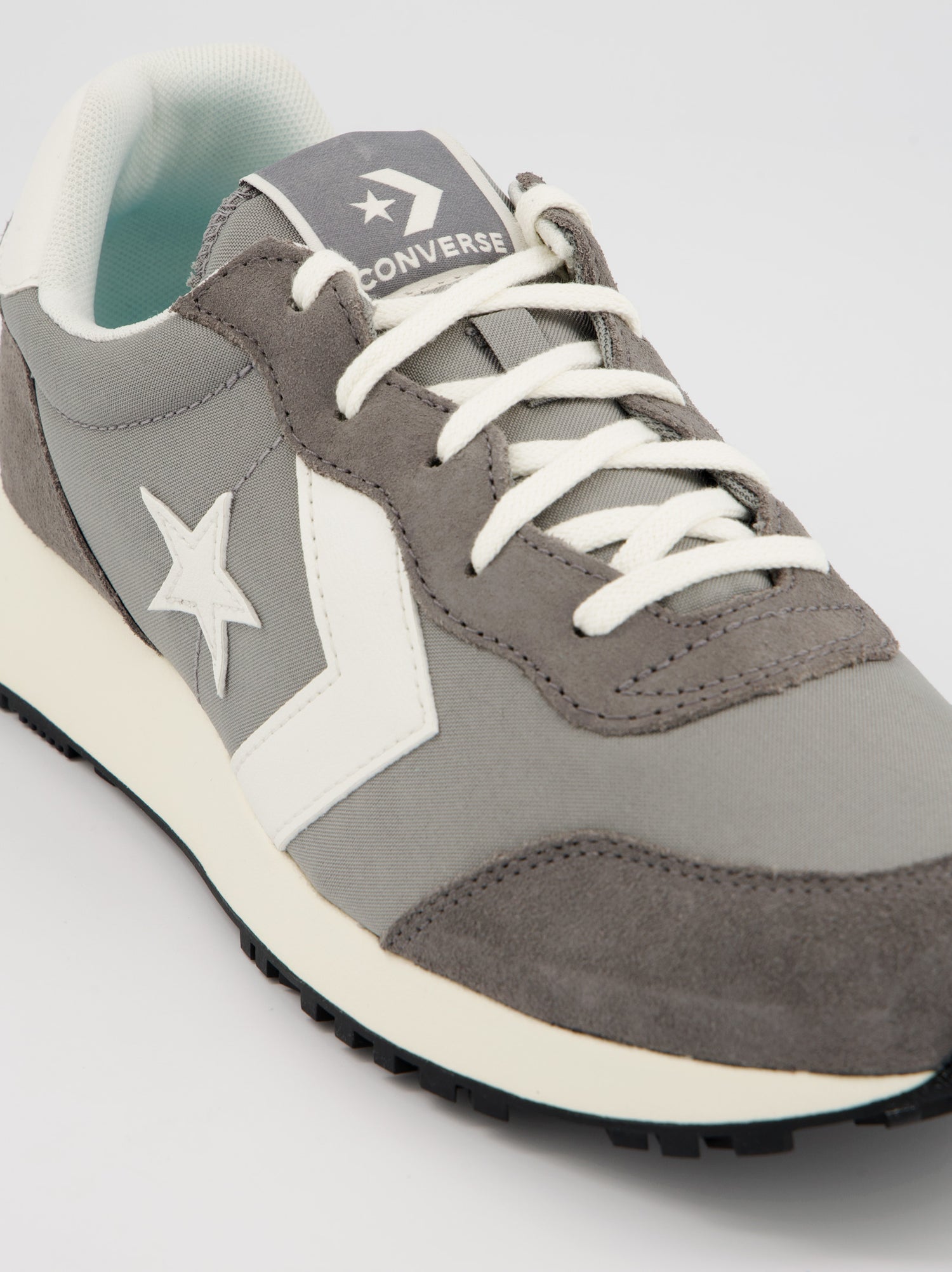 Zapatillas running Converse Omega Trainer