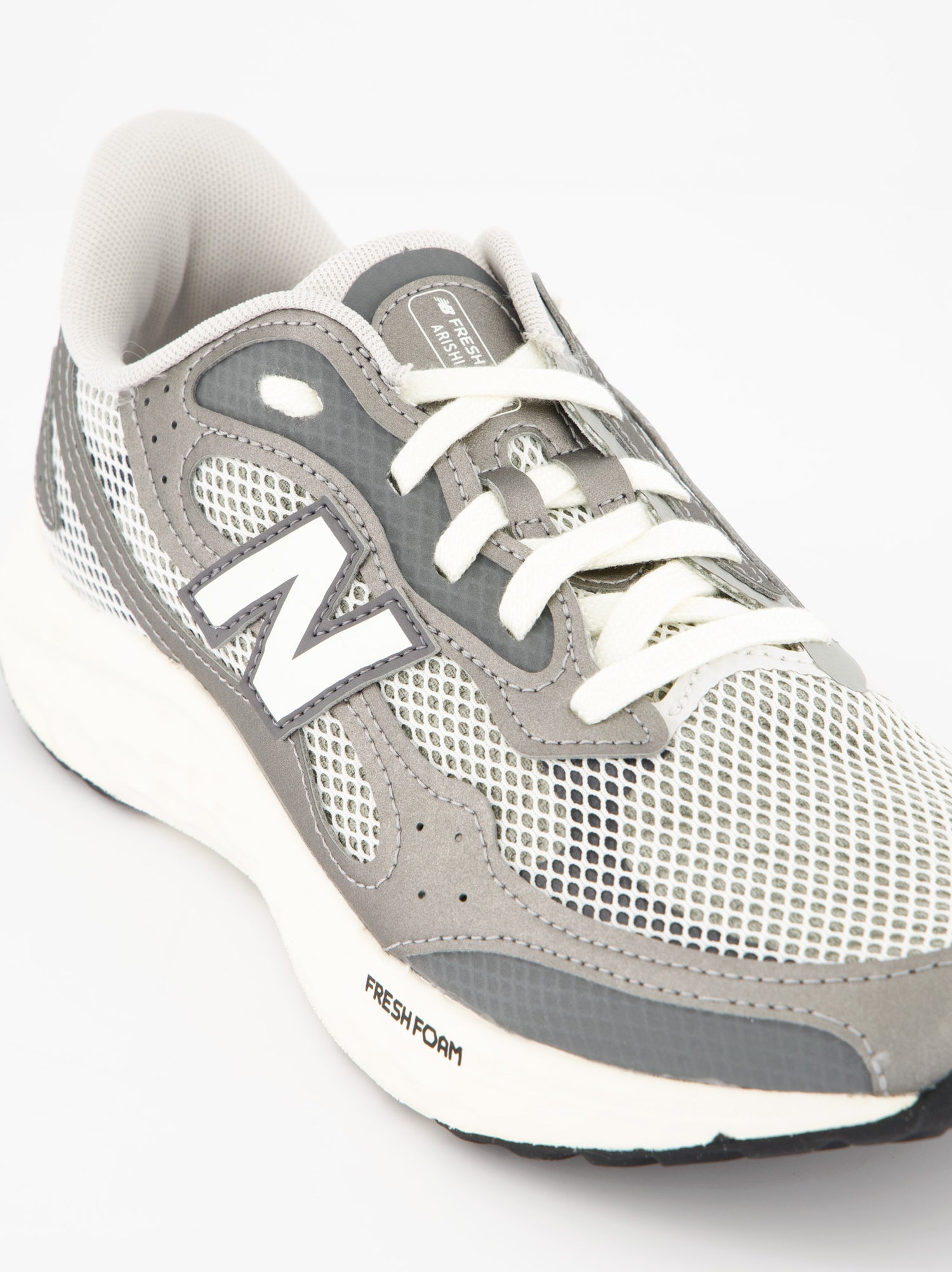 Zapatillas running New Balance Arishi