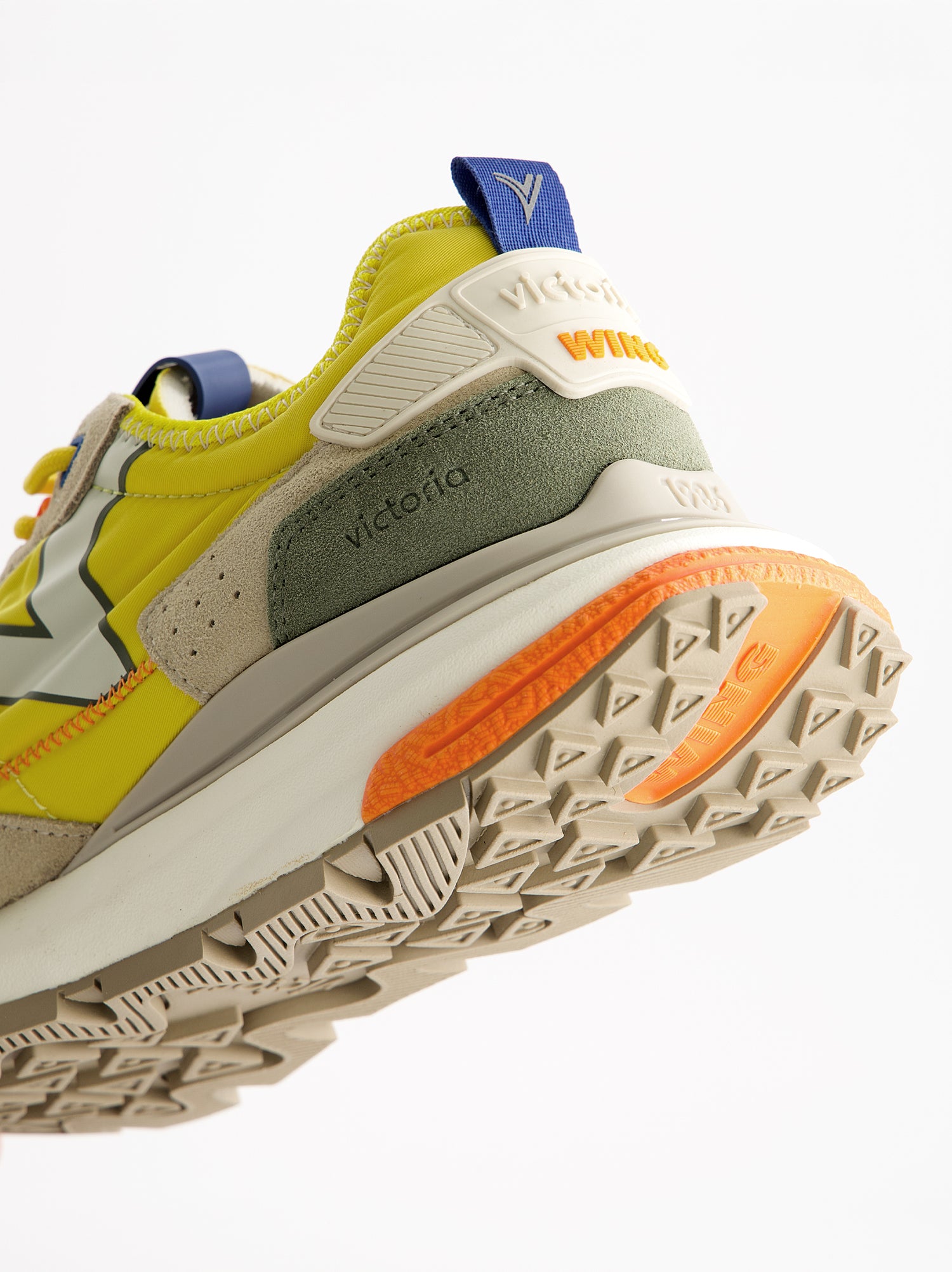 Zapatillas running retro detalles en ante - Victoria Wing Evo