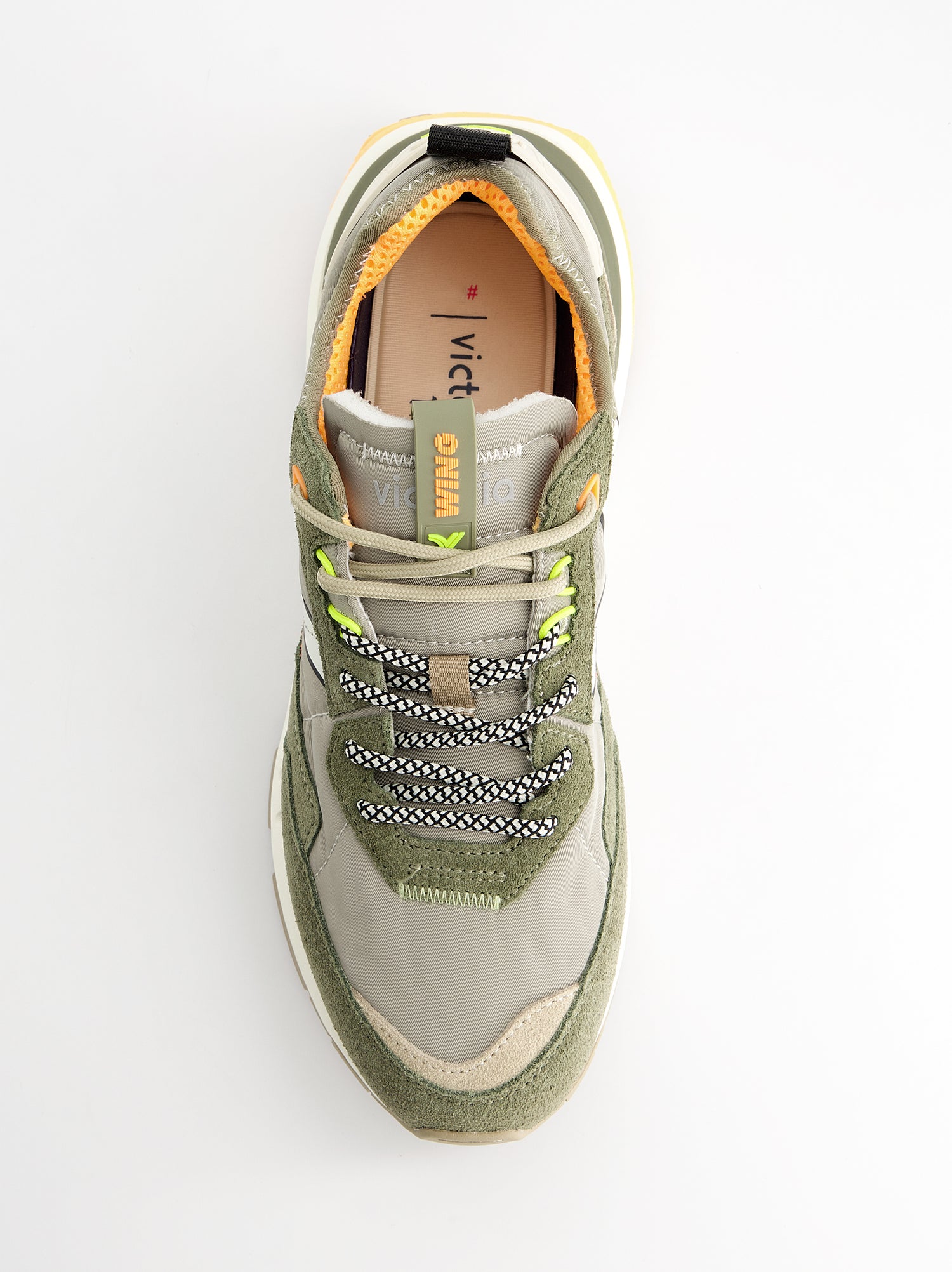 Zapatillas running retro detalles en ante - Victoria Wing Evo