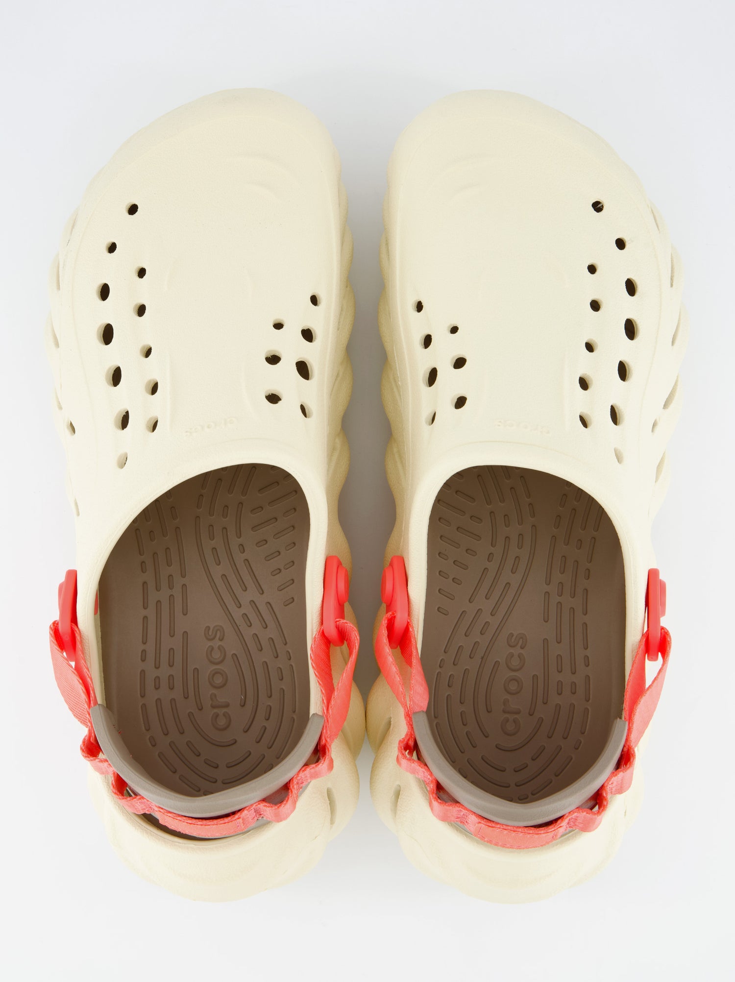 Zuecos de goma para hombre Crocs Echo