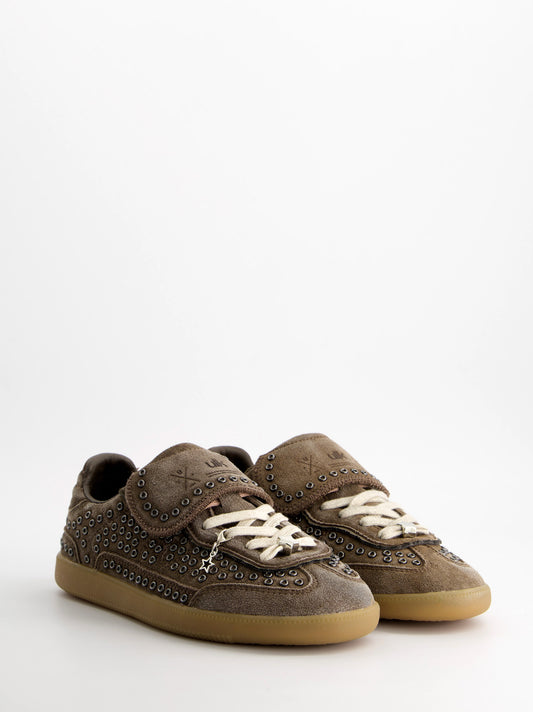 Zapatillas de piel con ojales metálicos - Chile