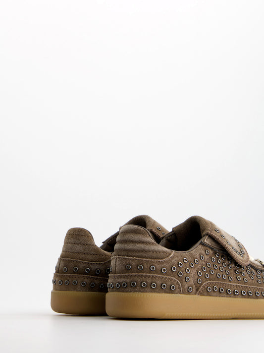 Zapatillas de piel con ojales metálicos - Chile